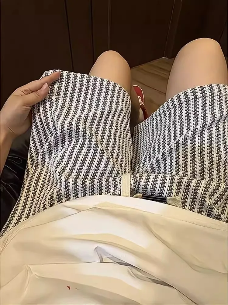 여름 캐주얼 니트 스트라이프 남성 반바지 비치 5부 길이 루즈핏 패션 스포츠 미드카프 트렌디 브랜드 고급스러운 의류