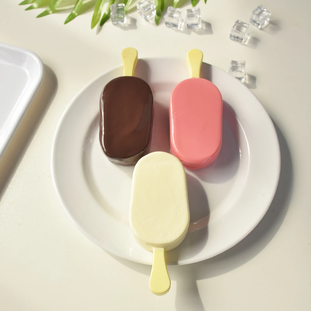 3er-Pack Künstliche Eis am Stiel Nachbildung mit Streuseln Simuliertes Dessert Fotografie-Requisiten Bäckerei-Display Küchendekoration O – Detail 6