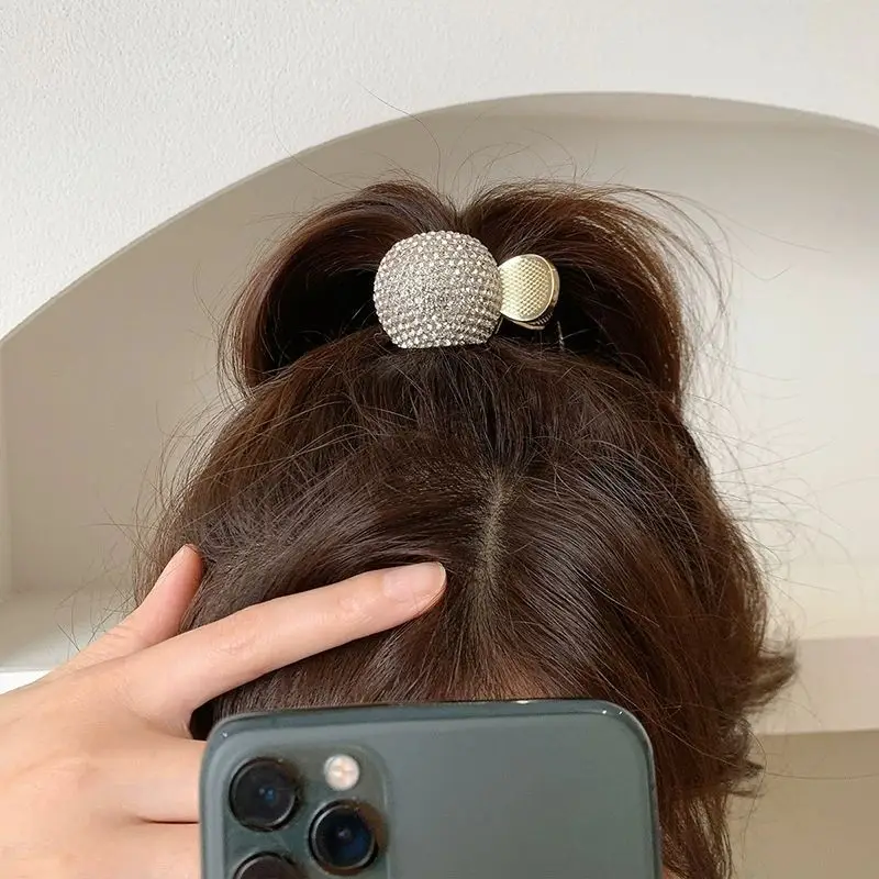1pc Zink legierung Strass Imitation Perlen brötchen, elegantes kugelförmiges festes Artefakt mit hohem Pferdes chwanz, geeignet für die tägliche Freizeit kleidung,
