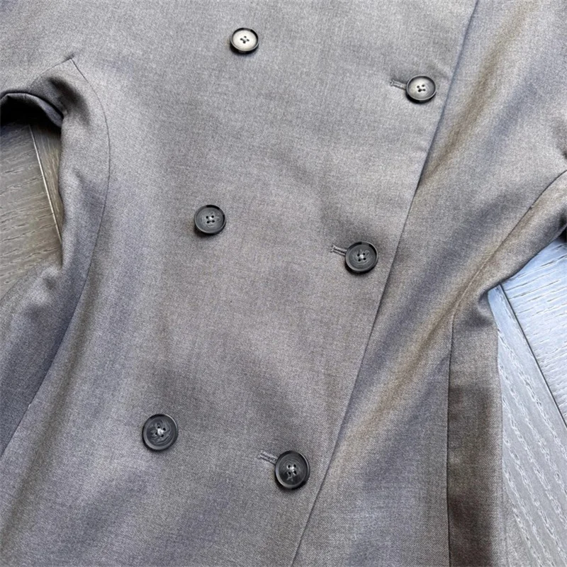 سترة نسائية شتاء جديد 2025 مزدوجة الصدر بقصة ضيقة وأكمام طويلة مزيج الصوف بدلة نسائية سترة ملابس خارجية معطف نسائي