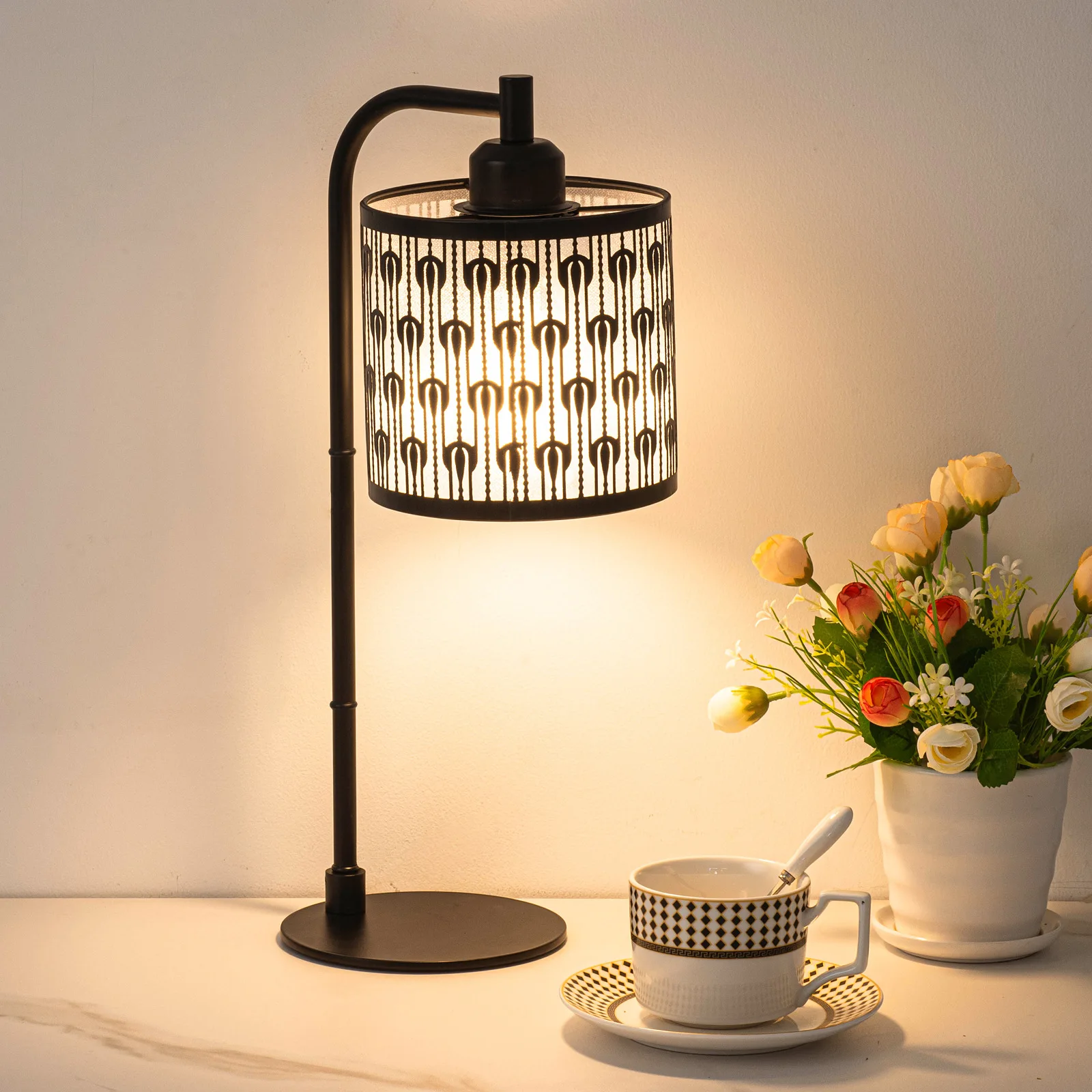 โคมไฟตั้งโต๊ะผ้านอร์ดิกโคมไฟบรรยากาศโมเดิร์นโคมไฟข้างเตียงห้องนอนสร้างสรรค์