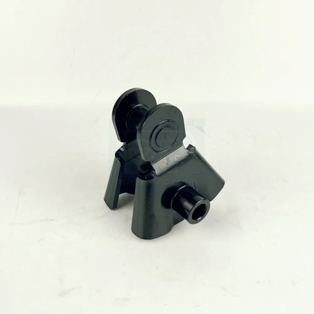 One Piece Truck Shock Absorber Bracket OEM 1519439 519439 For P G R S Series Vehicles