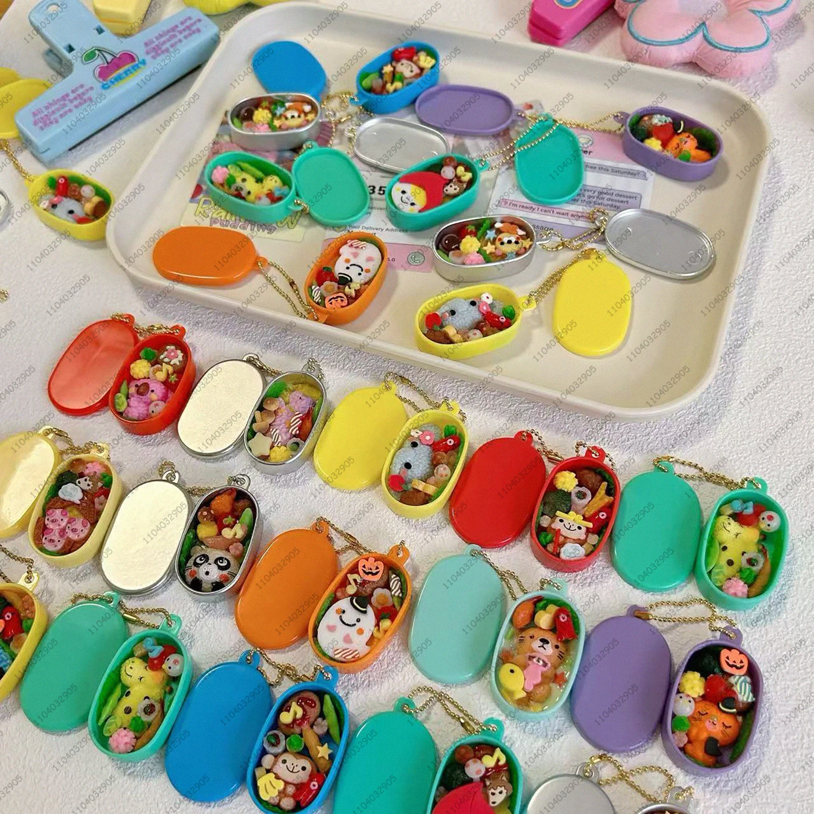 

Japanese Capsule Toy Lunch Box Cute Animal Lunch Box Gashapon Keychain Miniature Food Toy Bag Charm Dollhouse for Girls Play