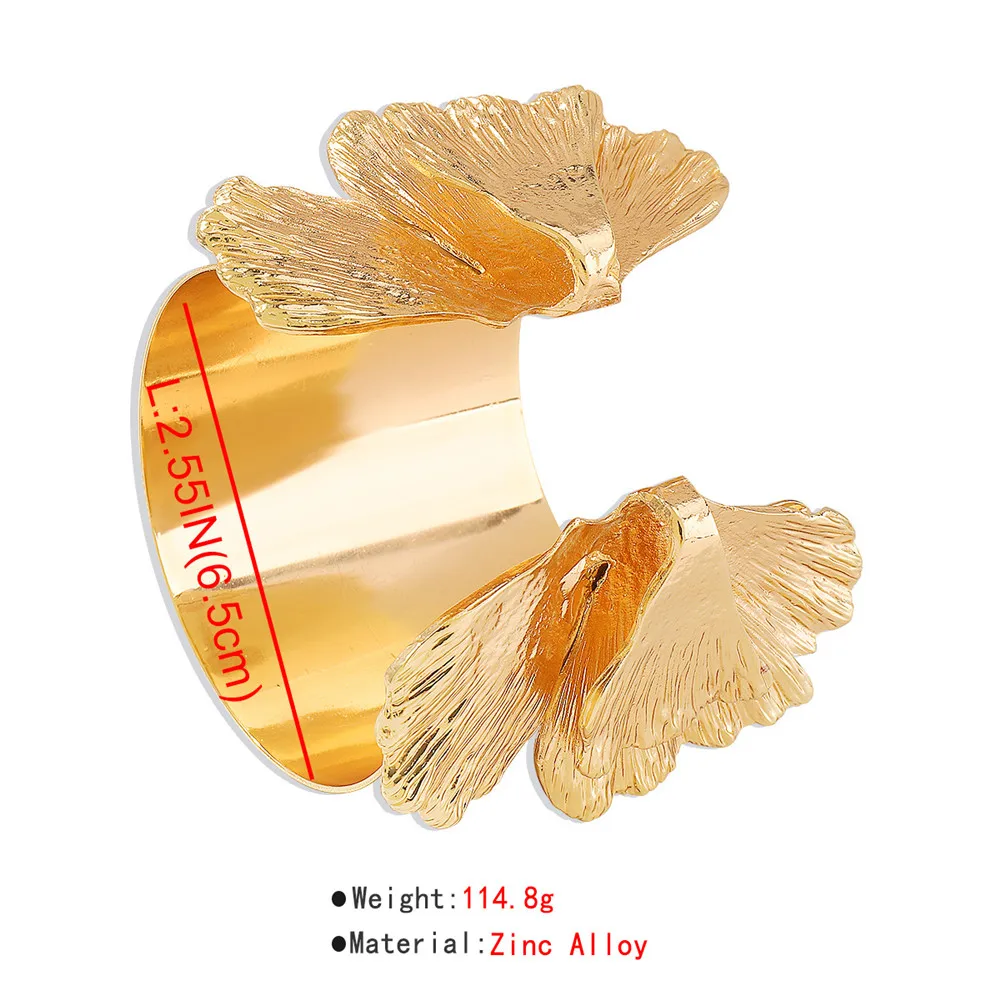 Punk Metal Gold Butterfly Shape Adjustable Open Hand Bracelet for Women Alloy Charm Out Cuff Bracelet Bangle Hand Jewelry Gift