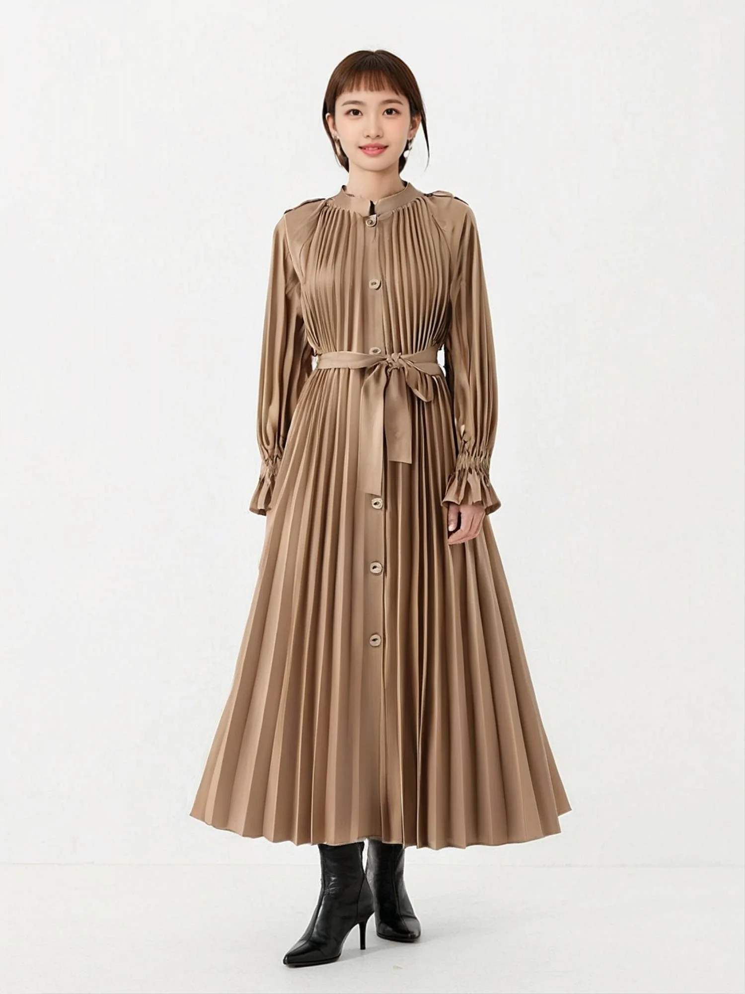 

Miyake Pleated 2025 Autumn New Loose Lace Up Trench Coat Pleated Women's Fashionable Round Neck Long Sleeved Pleated Jacket