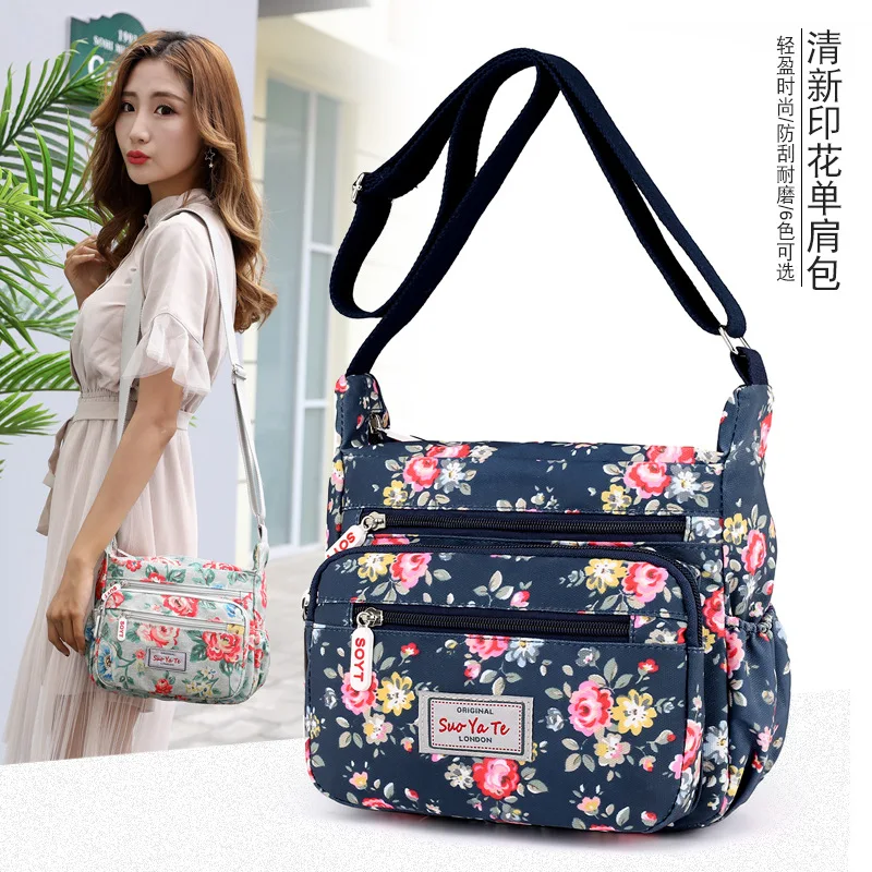 2024 Nowa nylonowa damska torba na ramię z zamkiem błyskawicznym Bandolera Mujer z nadrukiem Flower Girl Student Phone Shoulder Bag