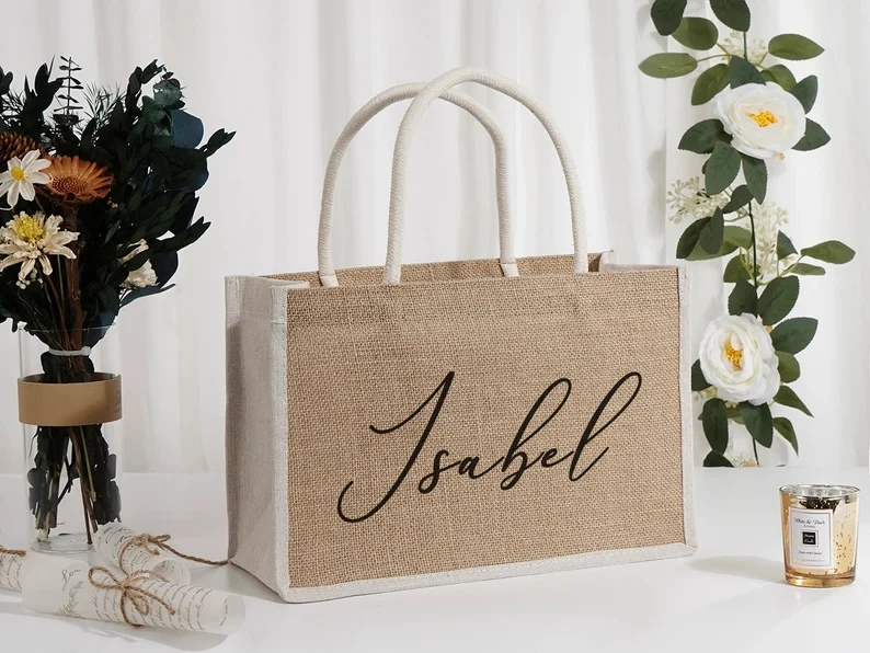 Sacs fourre-tout en toile de jute personnalisés avec nom personnalisé, sacs cadeaux de demoiselle d'honneur, sac fourre-tout en jute, cadeau de Thanksgiving, sacs de shopping de mariage