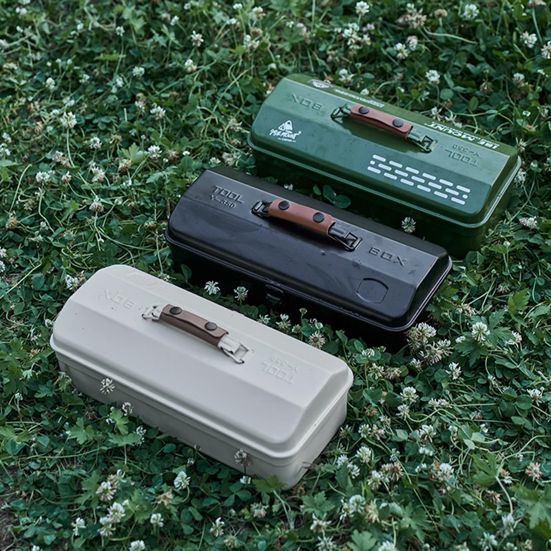 กล่องเครื่องมือตั้งแคมป์พร้อมสติกเกอร์กล่องเก็บของกลางแจ้งกันน้ําเบ็ดเตล็ดแบบพกพามือถือกล่องเก็บโลหะ