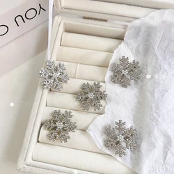 Sweet Snowflake Hair Clip Exquisite Rhinestone Hairpin Christmas Snowflake Barrettes For Women Wedding Hair Accessories