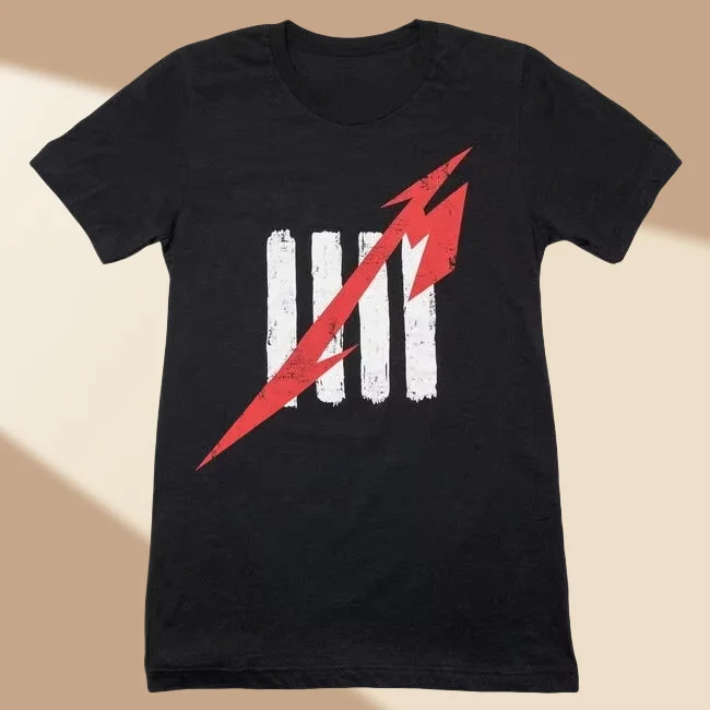 

Les Hommes Et Les Femmes Portent Un Футболка À Manches Courtes En Coton Pur Coton