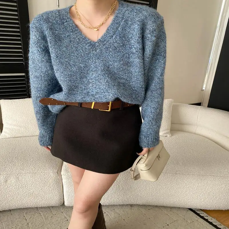

Women's Sweater Autumn and Winter Female Soft Skinny V-Neck Loose Knit Sweater for Women Leisure Casual Wear Cozy Knitted Coat