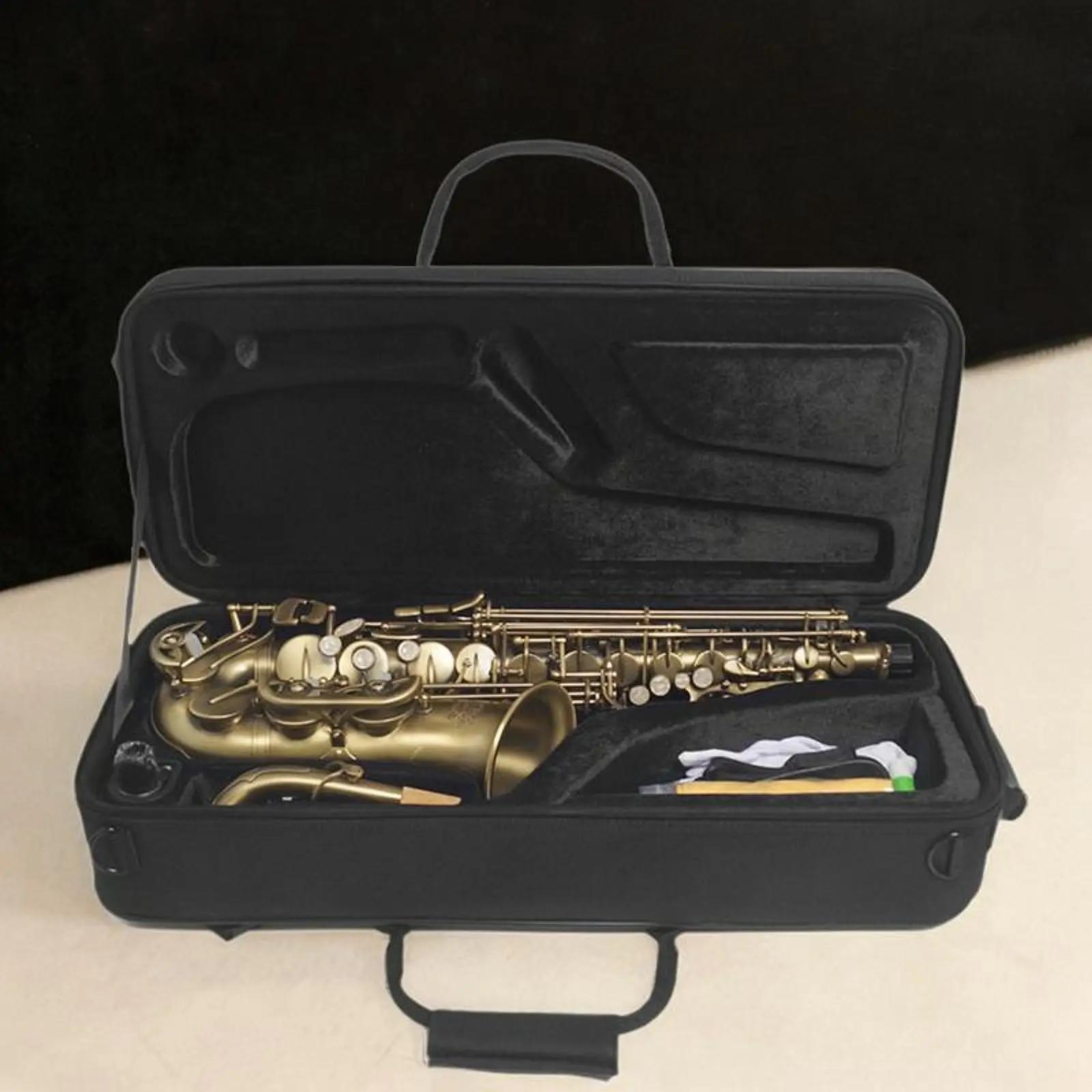 

Alto Saxophone Case with Pocket Pressureproof Adjustable Strap Saxophone Bag