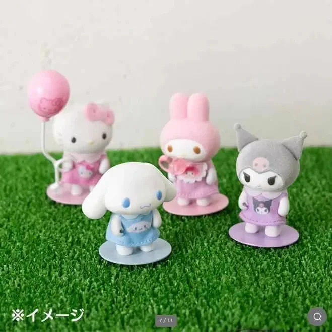 

Kawaii Hello Kitty Kuromi Melody Cinnamoroll Mini Magnetic Toy Pendant Box Kawaii Anime Figure Doll Toy Desktop Decoration Gifts