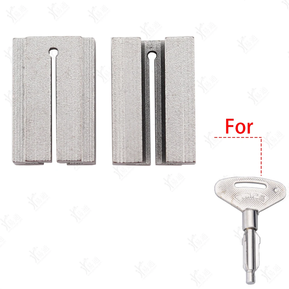 JMCKJ 2PCS/LOT Triangle Magnetic Key Clamp For Vertical Key Machine General Auxiliary Hardware Supplies