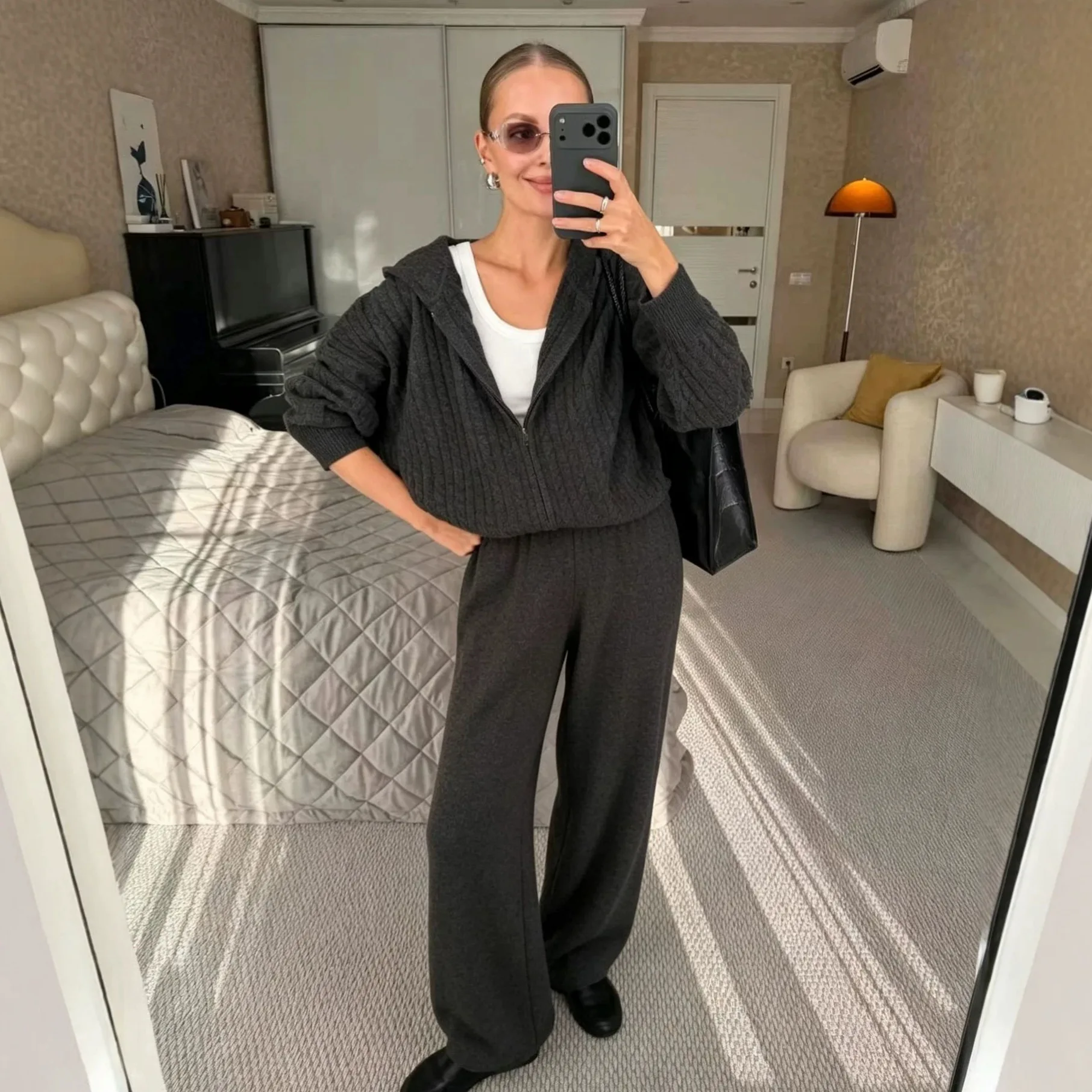 Knitted Suit Women's 2026 Autumn and Winter Lazy Wind Twist Hooded Top Wide-leg Pants Two-piece Set Features Fashionable