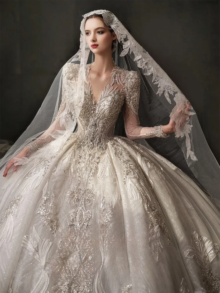 

A new luxurious super heavy-duty main yarn oversized strapless dress