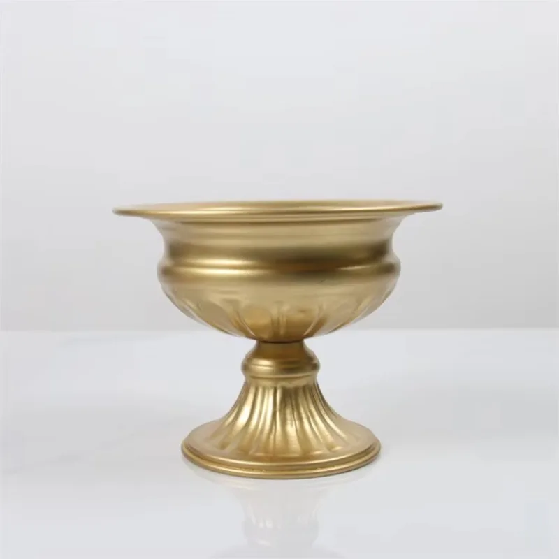 

Metal Plant Pot Succulent Plant Mini Small Metal Vase Hotel Home Dining Table Decoration