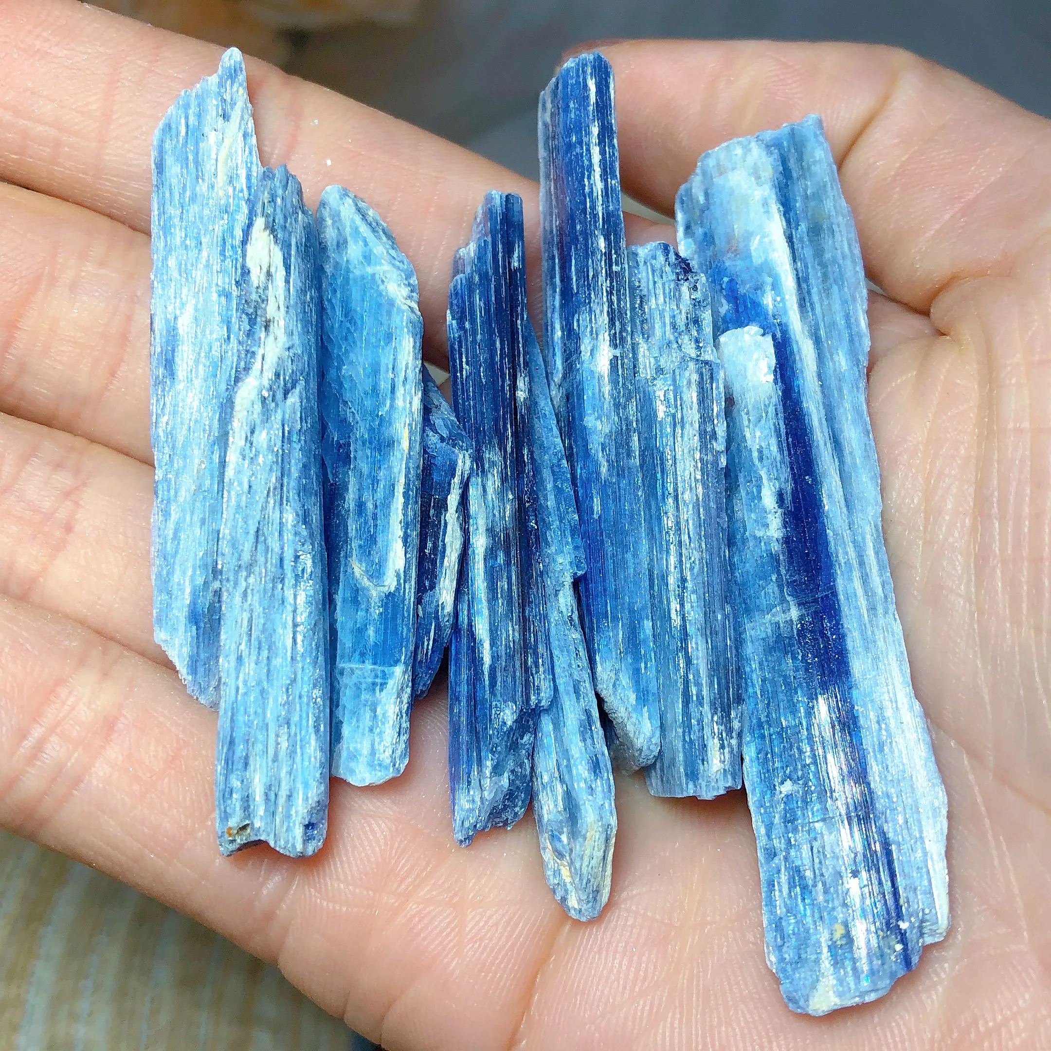 Natural Crystals Blue Kyanite Needle Raw Stone Healing Specimen High Quality Home Decorations Energy Mineral Ore