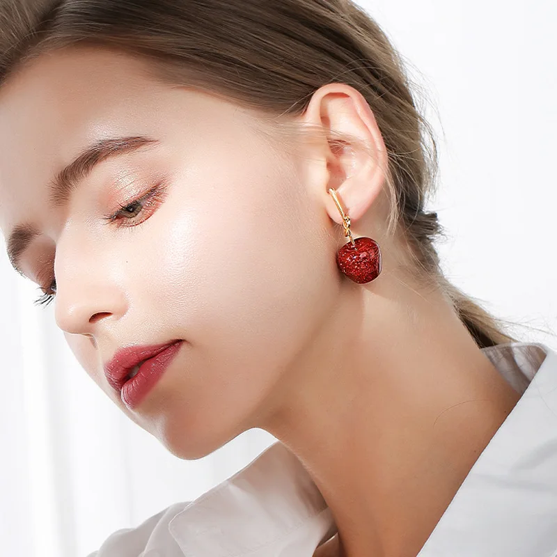 Transparan Resin Cherry anting wanita gadis emas paduan transparan hijau merah muda ungu merah Cherry anting klip perhiasan pesta