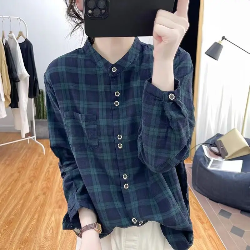 

2024 Women's New Spring Autumn Cotton Linen Plaid Shirt Female Stand Collar Loose Shirts Ladies Long Sleeve Casual Blouses J283