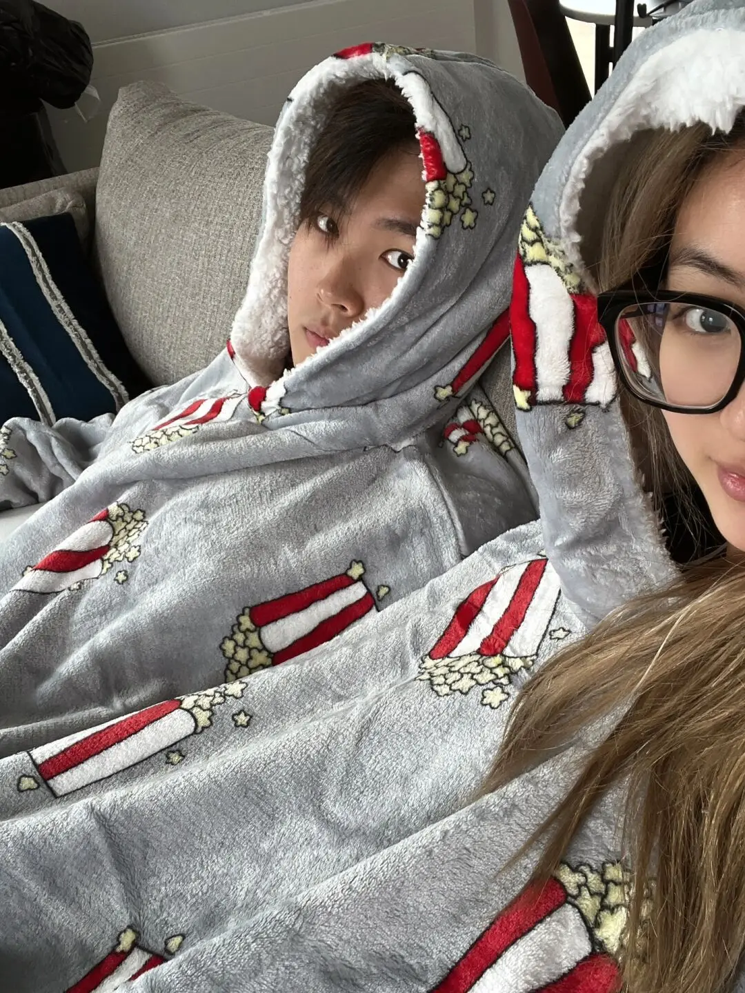 New Primark Double Snuddie Popcorn Couple Pairs Pajamas Autumn Winter Plush Hooded Blanket One Size For Adults
