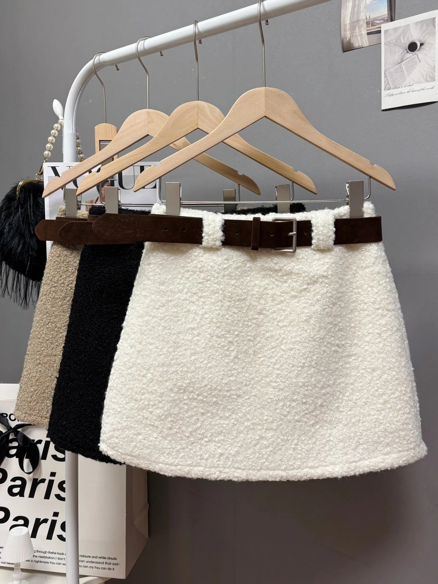 

Soft Lamb Velvet A-Line Skirt Women's Autumn Winter Outerwear High Waist Belted Korean Sle Thiened ort Skirt