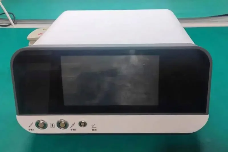 %a KNO-Otolaryngologie-Chirurgie-Kraftsystem