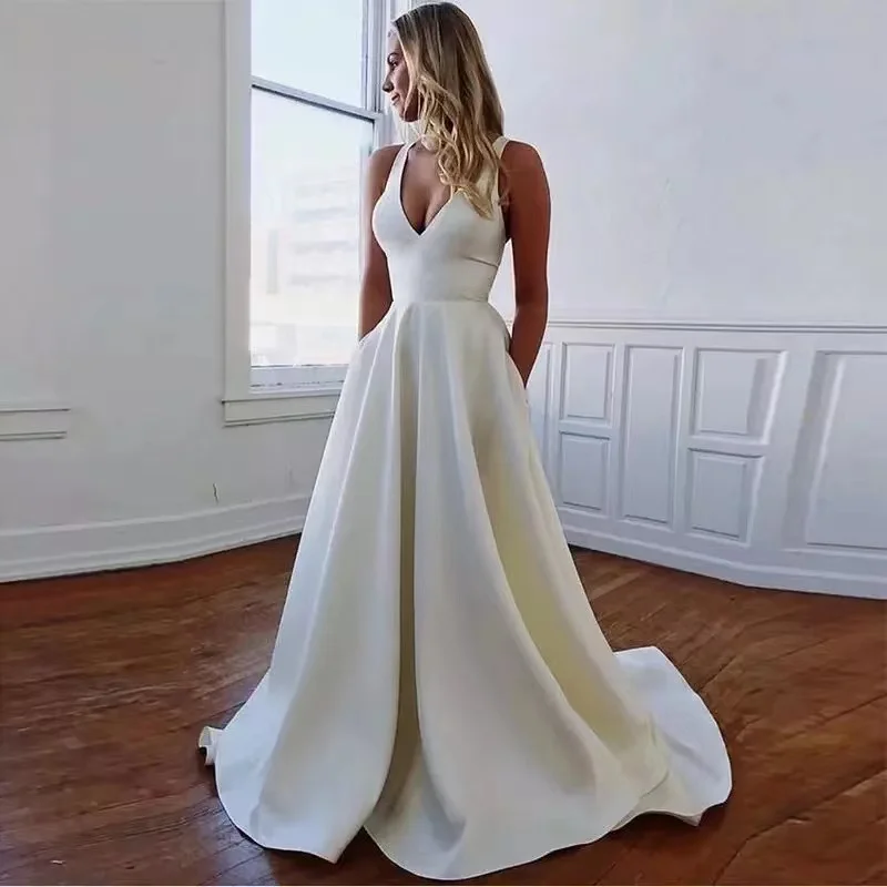 Simple Wedding Dress Sexy Open Back Bow Covered Button Elegant Beach Princess Dream Wedding Gowns Custom Made Plus Size