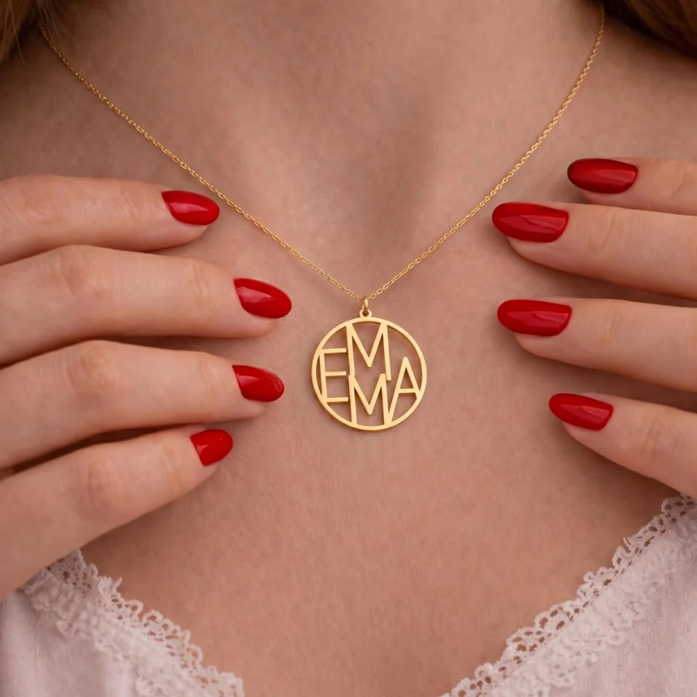 Custom Name Monogram Necklace Personalized Nameplate Circle Necklace Stainless Steel Meaningful Jewelry Birthday Gift For Her