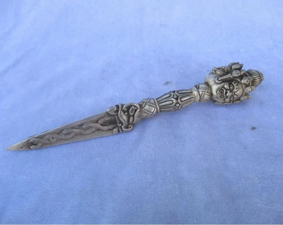 Collectible Old Handwork Tibet silver Buddhist Sword /Ritual Dagger statue from tibetan ,Long 19CM