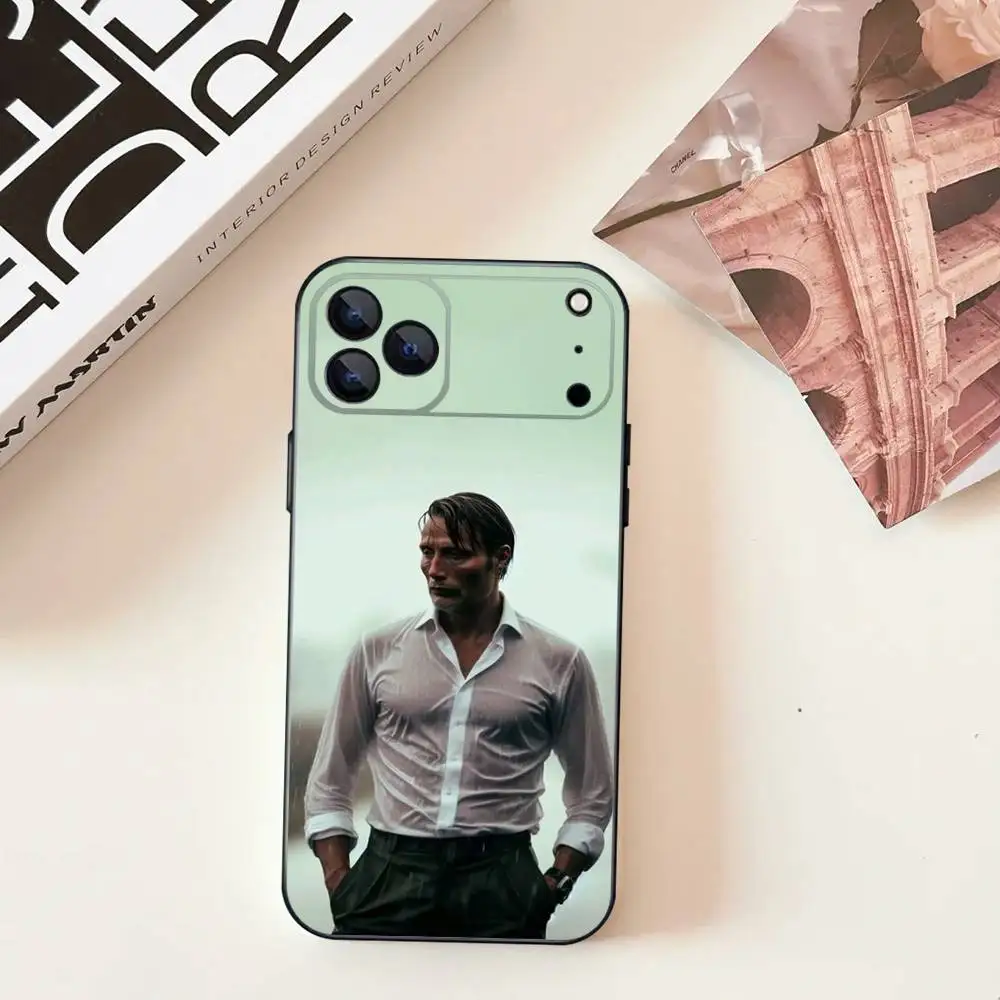 Coque de téléphone pour acteur Mads m-mikkelsen, étui souple noir pour iPhone 11,12,13,14,15,16,17,Pro,Max,Plus,E,SE4,Air,Mini