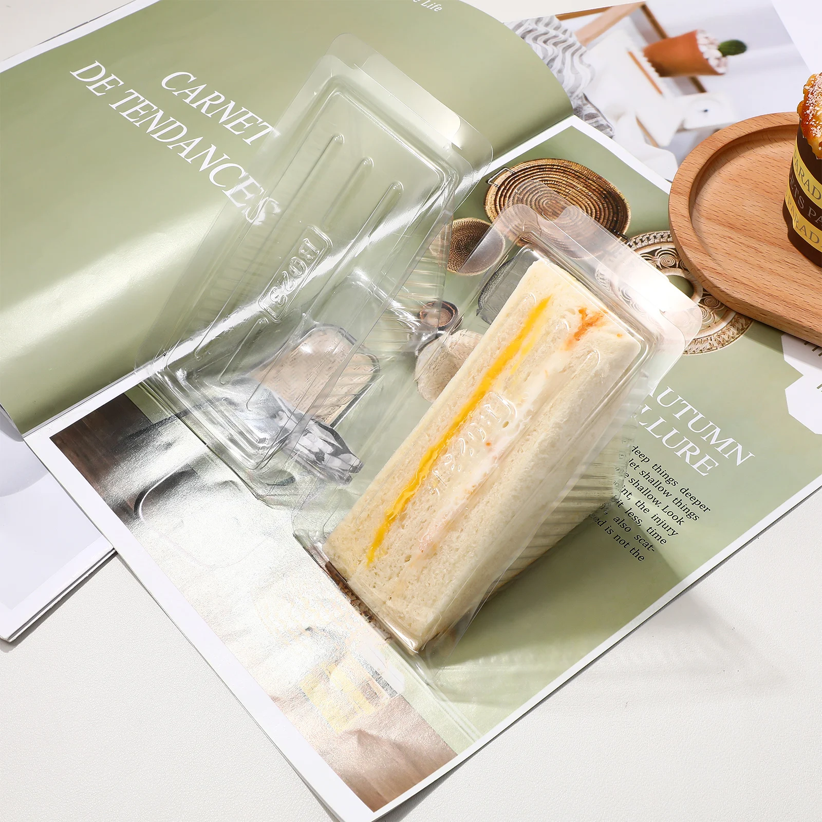 

50pcs Sandwich Packing Boxes Plastic Triangle Containers Disposable Cases for Catering Parties Kitchen Transparent Cover Carry