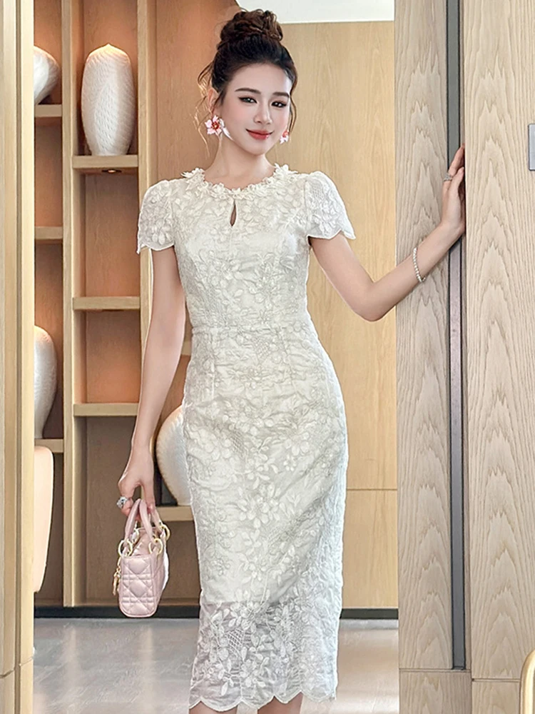 Elegant Romantic Mi…