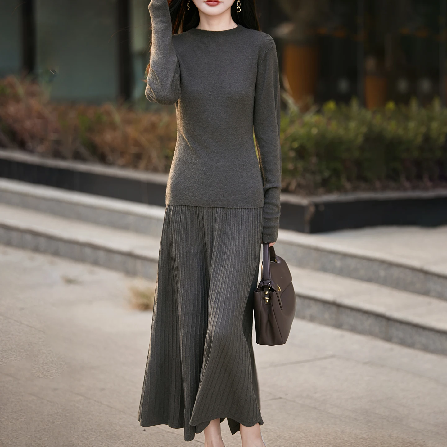 

Весенне-осенний модный комплект из 100% шерсти: элегантное длинное платье с круглым вырезом и плиссированной юбкой, вязаный свитер, комплект из двух предметов
