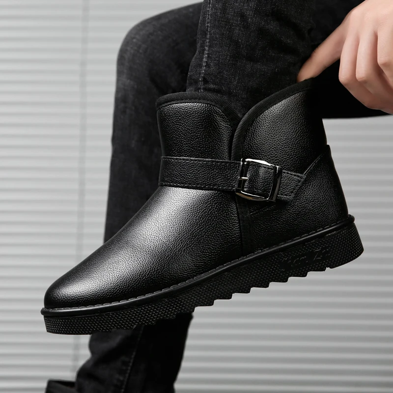 Casual Men Winter Short Snow Boots Thick Non‑slip Sole Plush Inner Leather Surface Buckle Design Outdoor Warm Cotton Boots