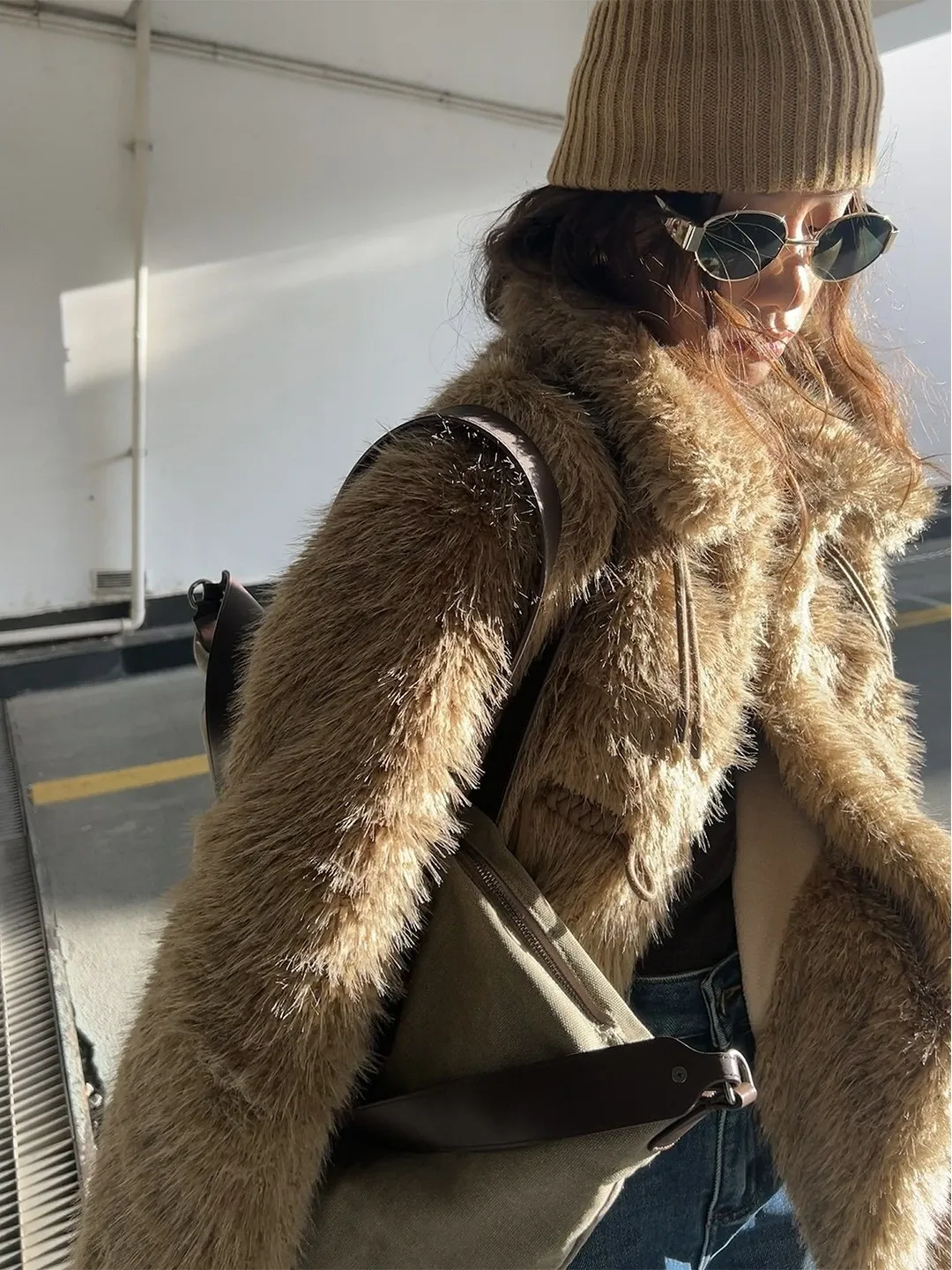 

Eco-Friendly Fur Lined Cotton Jaet Korean Sle Warmth for New Year Youth Faion Straight Cut Long Sve Casual Coat