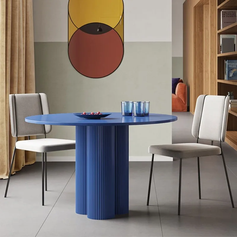 

Скандинавский обеденный стол в стиле лайт-люкс, круглый, из массива дерева, для небольшой квартиры, дизайнерский, в римском стиле