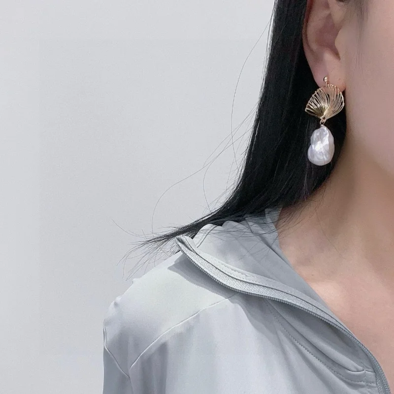 SGARIT Natural Freshwater Aurora White Irregular Shaped Baroque Pearl Drop Earrings 14K Gold Filled for Women Dainty Pearl