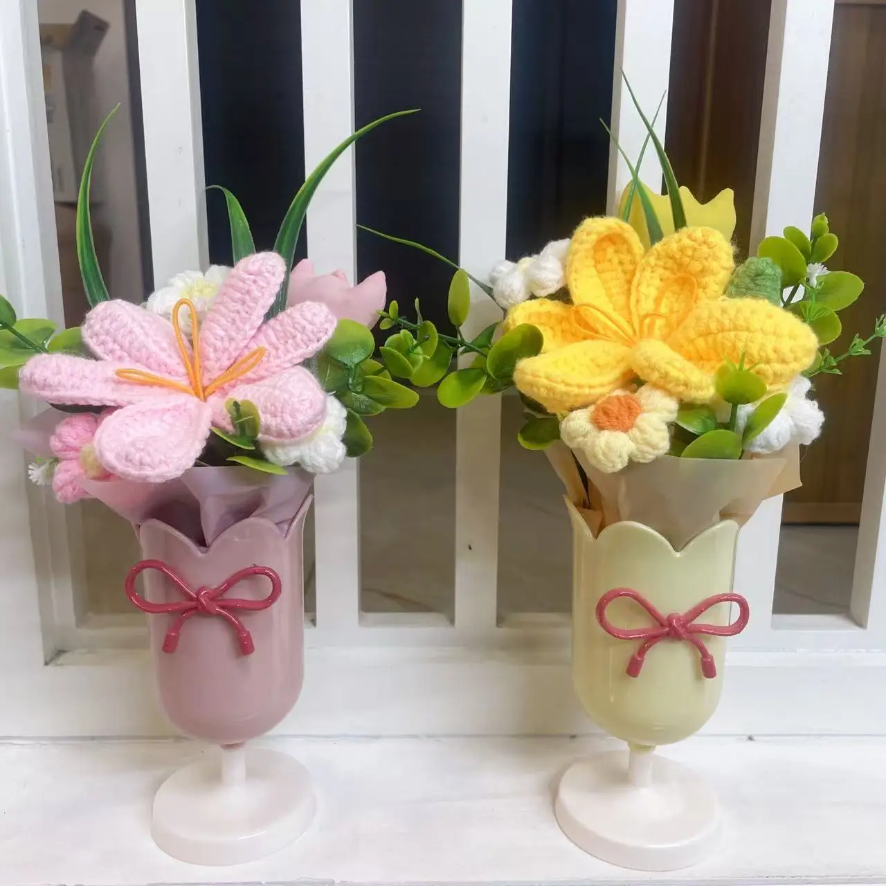 Mini copa de 15cm, tulipán Artificial, flores de ganchillo, Bouqets, decoración del hogar, regalo de graduación de cumpleaños para el Día de la madre de San Valentín