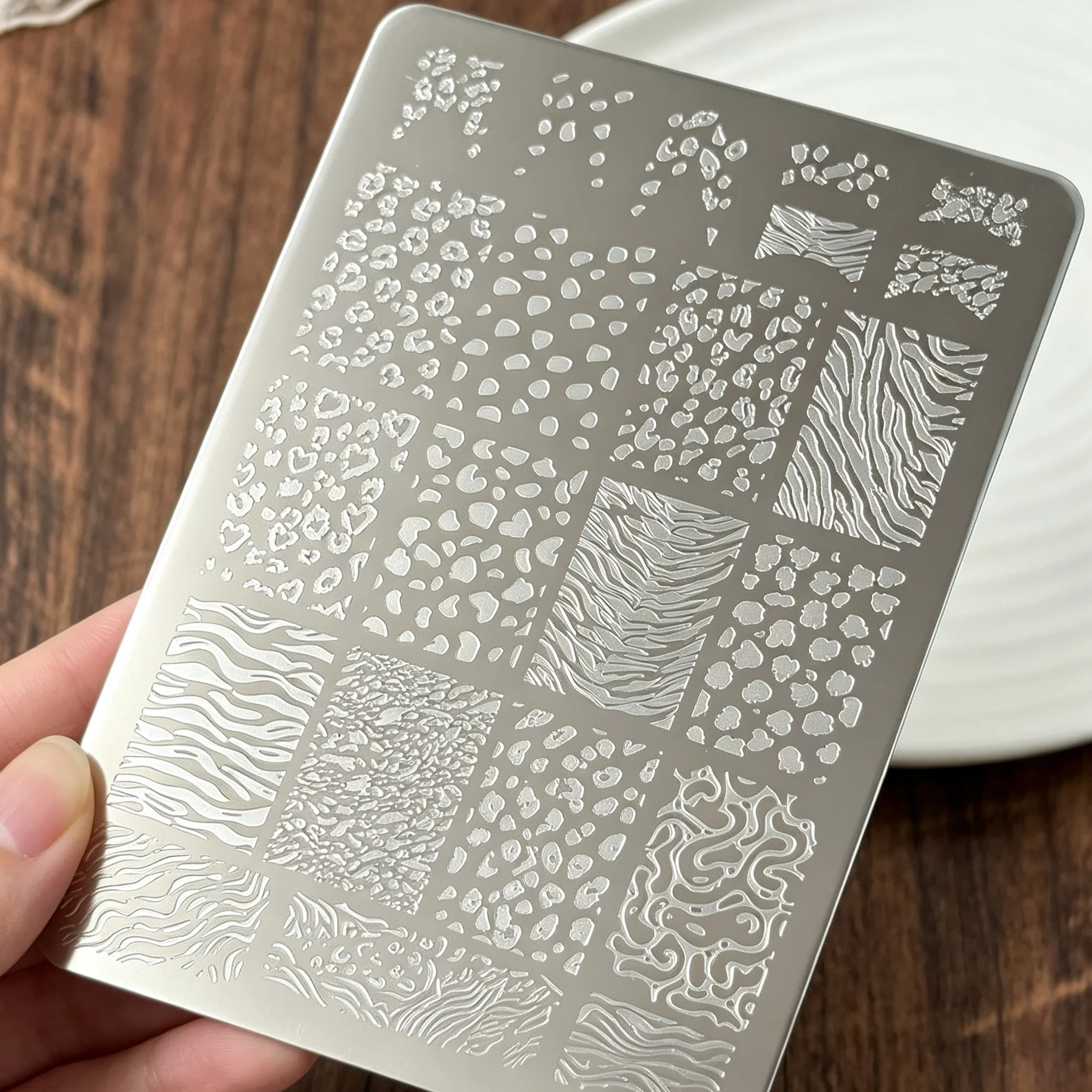 1 Blatt Wildes Leopardenmuster Nagelstempelplatte Edelstahl Zebra Marmor Textur Schablone Nagelvorlage Tier Maniküre Werkzeuge – Detail 5