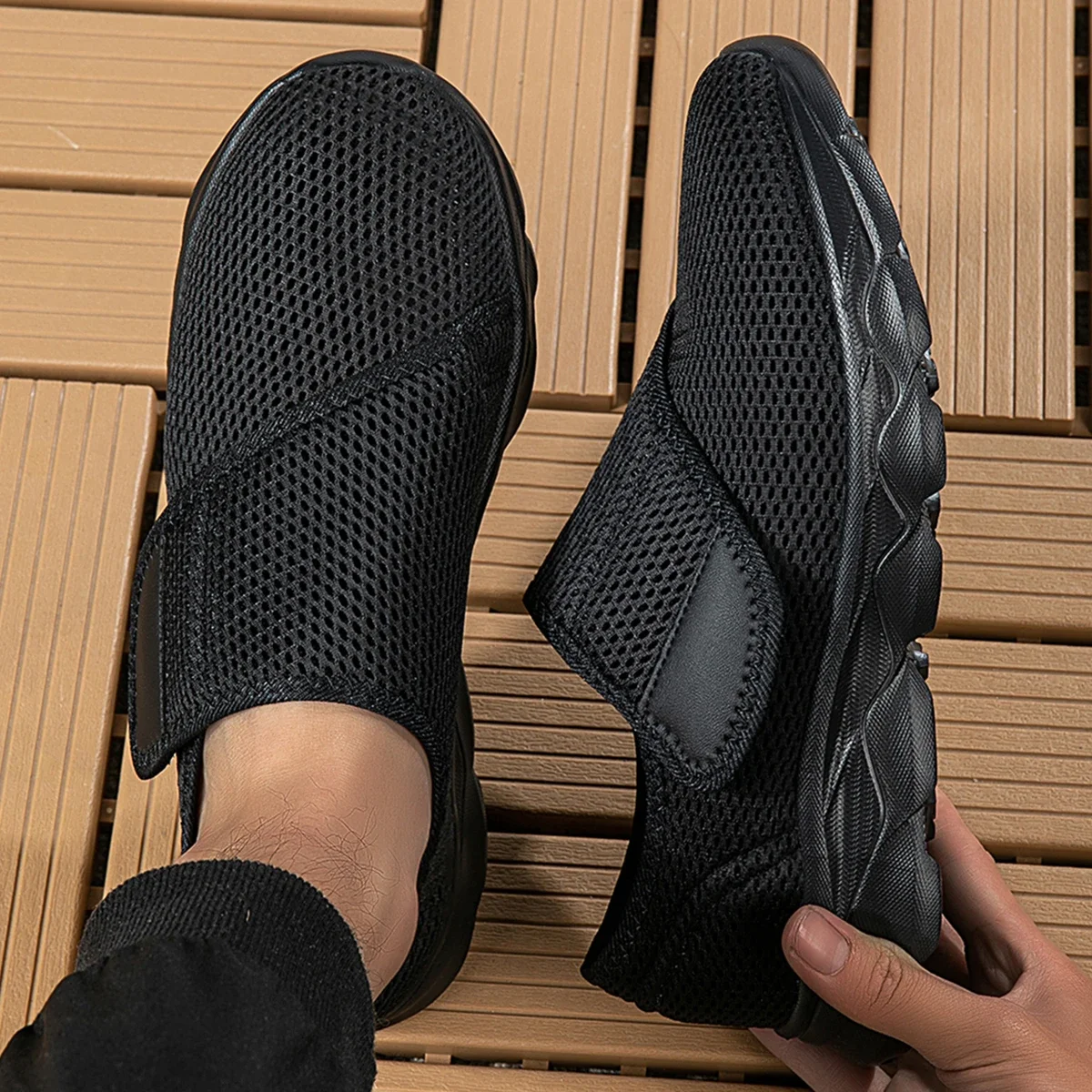 

Sneakers Men Orthopedics Wide Feet Swollen Walking Casual Shoes Thumb Eversion Adjusting Soft Comfortable Light Man Shoes Black