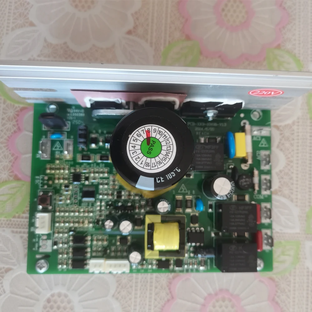 

Контроллер двигателя для беговой дорожки MX6GTS6 YP9600GTS7/ M1552