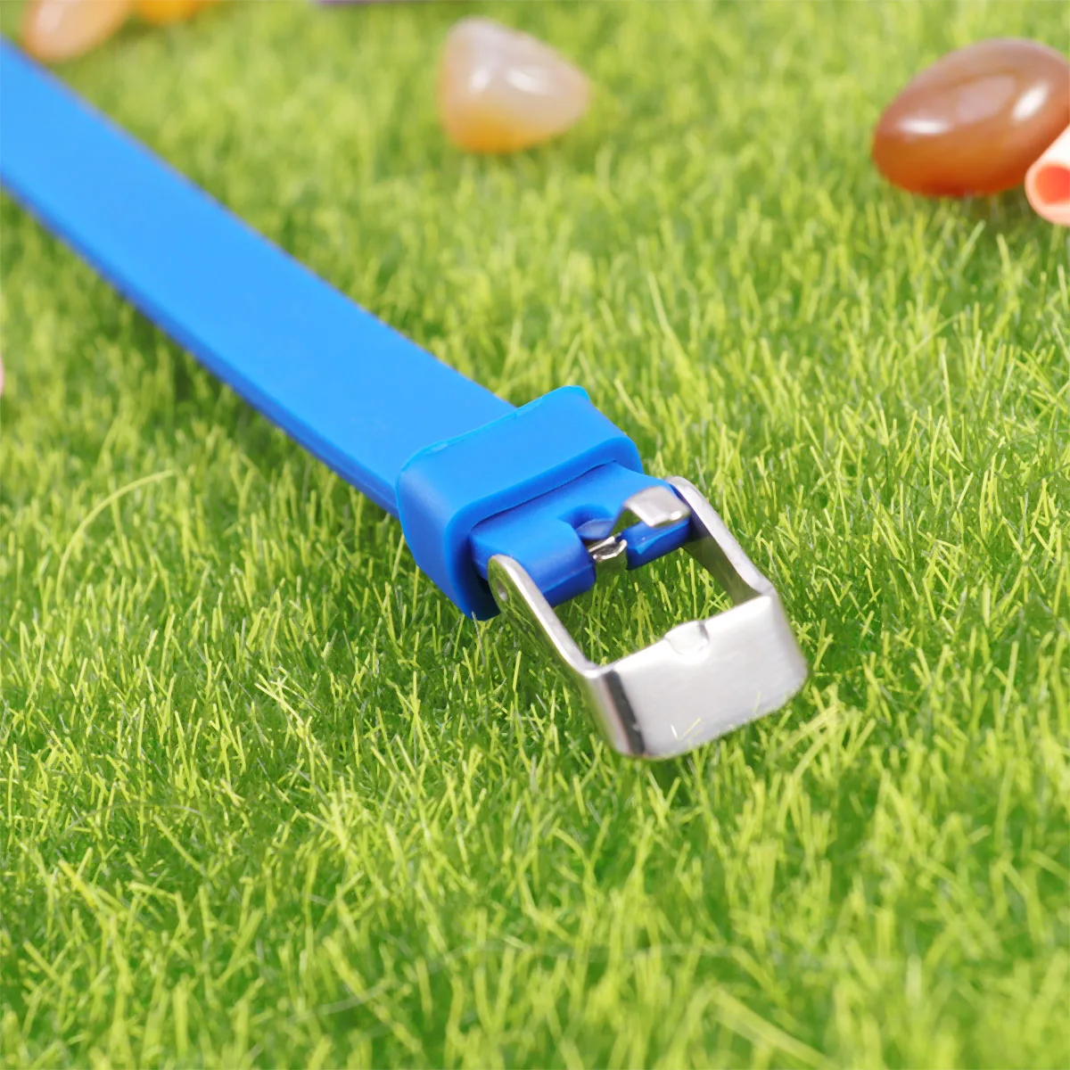 

Solid Color Blue Silicone Bracelet Portable Practical Group Game Playing Recognition Band Girl Silicone Bracelet