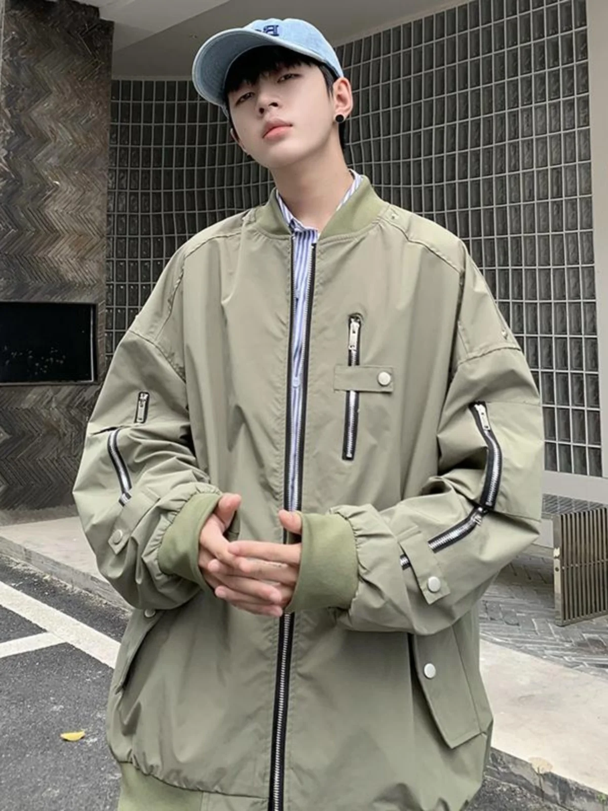 

Cool Men's Baseball Jaet Autumn New Sle Pilot Jaet Multi-Zipper Design Trendy Haome Workwear Coat Youth ular Faion