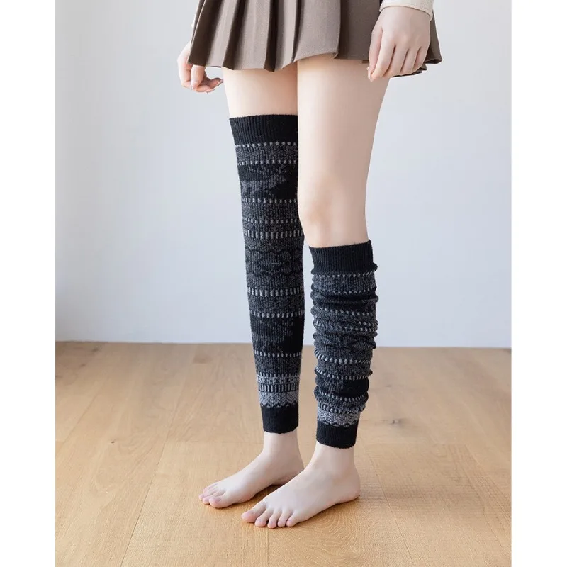 أغطية جورب من الصوف على شكل أرنب دافئ، رنة عيد الميلاد، تدفئة الساق سميكة عالية الركبة للنساء #6