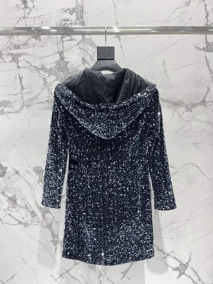 2024 new women's fashion long-sleeved hooded velvet three-dimensional bead shiny bead dress