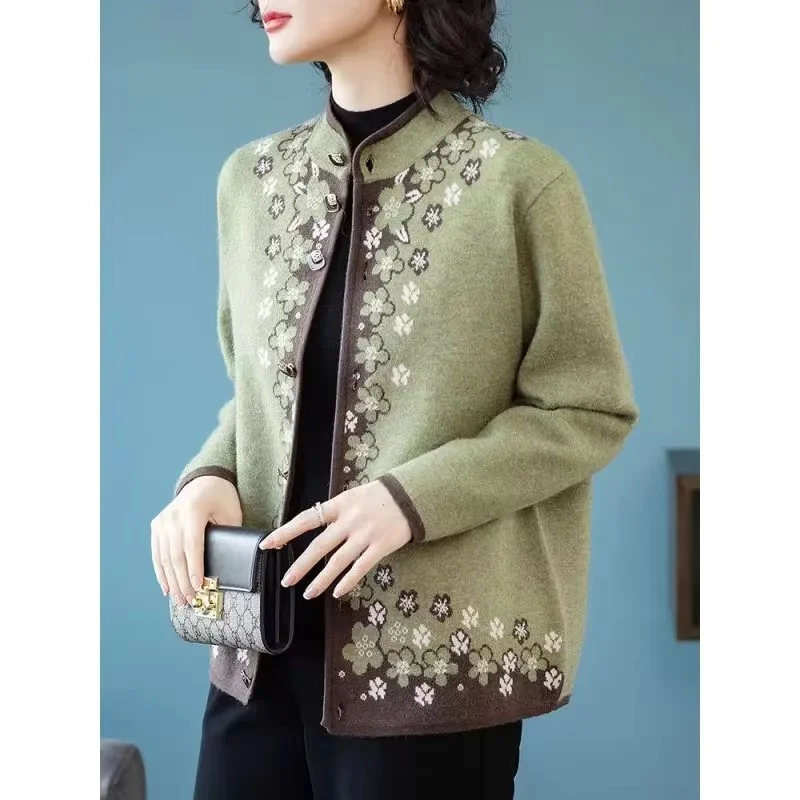 Autumn Winter Green Knitted Cardigan Sweater Coat New Temperament Noble Women Elegant Jacquard Sweater Jacket Knit Ladies Tops