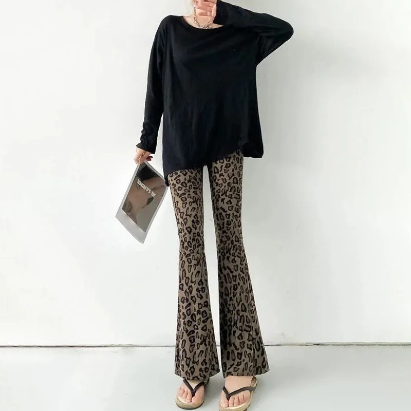 Pantaloni svasati con stampa leopardata attillati elastici casual a vita alta alla moda da donna