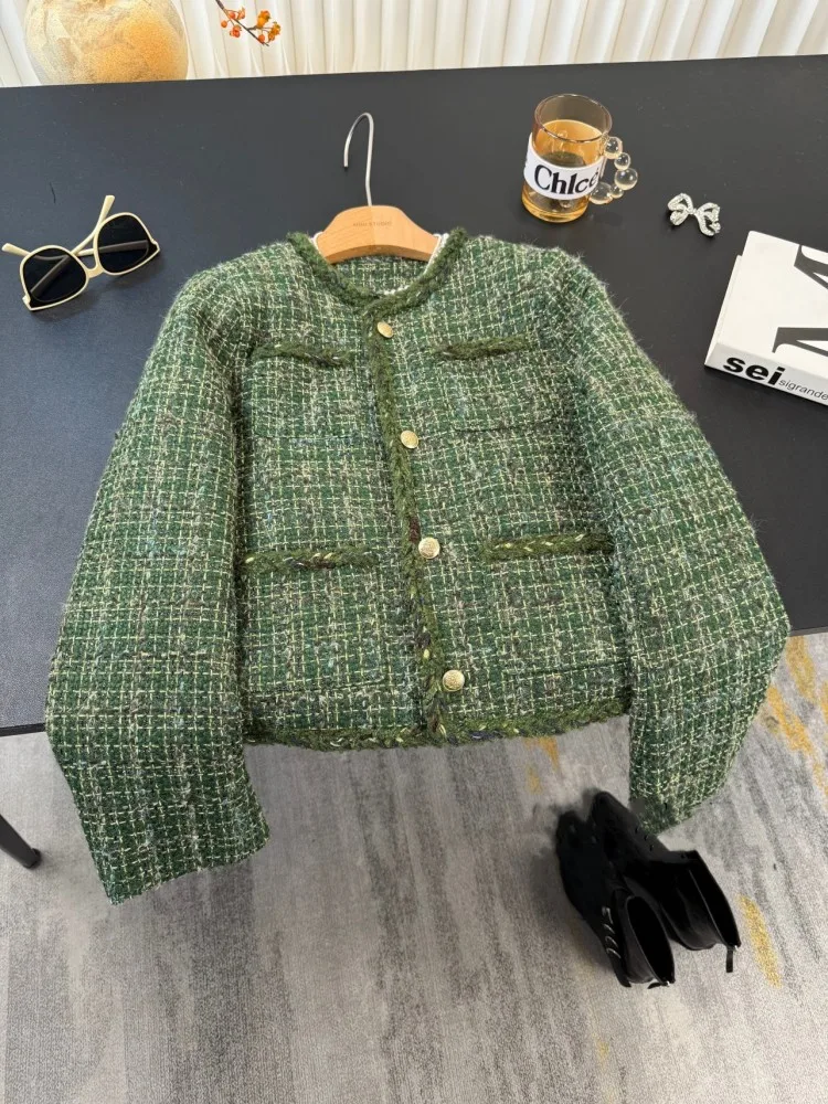 سترة كلاسيكية للسيدات للمكتب بأكمام طويلة للشتاء سميكة ودافئة من الصوف معطف واحد الصدر أنيق للنساء ملابس خارجية قصيرة