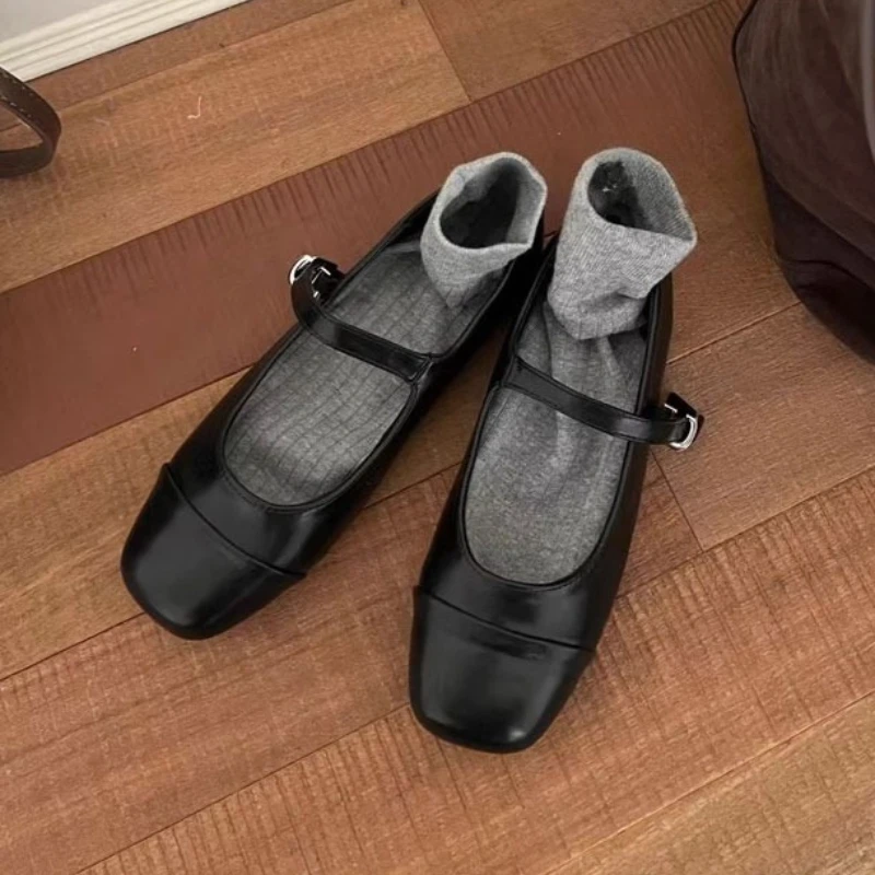 

Балетки, пригородные кроссовки, новинка 2024, нескользящая мягкая удобная женская обувь с квадратной головкой, женская обувь на плоской подошве Мэри Джейн